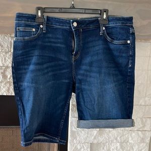 Calvin Klein denim rolled him jean shorts